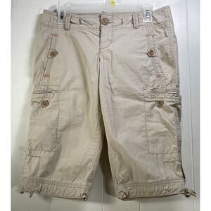 American Eagle Low Rise Bermuda Cargo Shorts Womens Sz 2 Khaki Knee Length